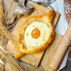 С картошкой и сыром